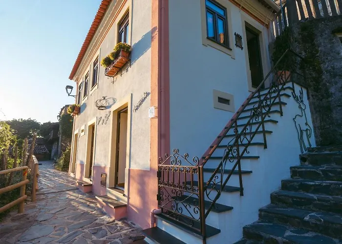 Casa de Férias Montanhas Do Xisto - Solar Do Xisto Poente